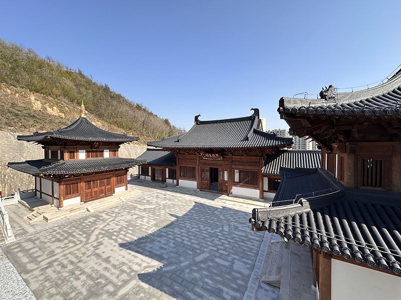 寺院装修色彩搭配，传统色系与现代审美的平衡点